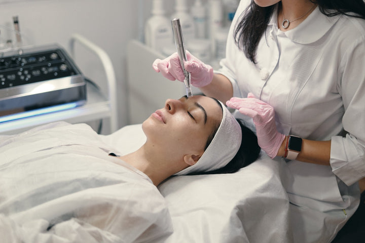 Microneedling 